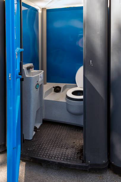 Best Portable restroom trailer rental  in Roeland Park, KS